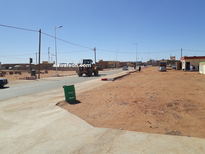 جرافات في الشوارع