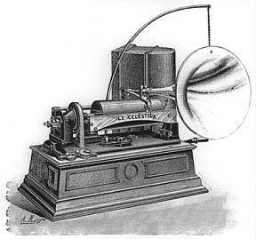 آلة الفونوغراف.