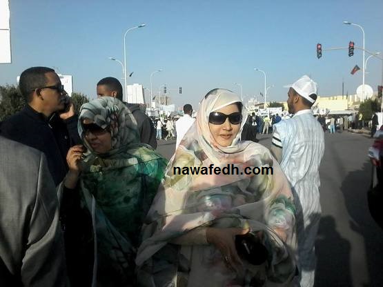 الوزيرة الأمينة العامة للحكومة زينب بنت اعل سالم مع زميلتها بنت امم 