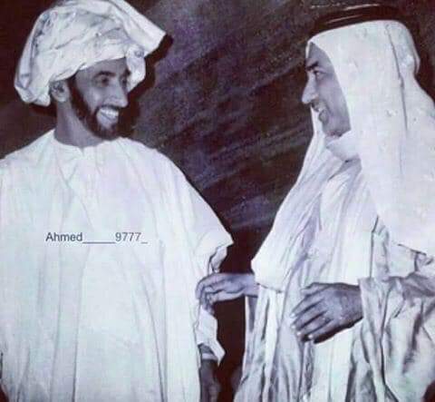 المرحومان المختار والشيخ زايد