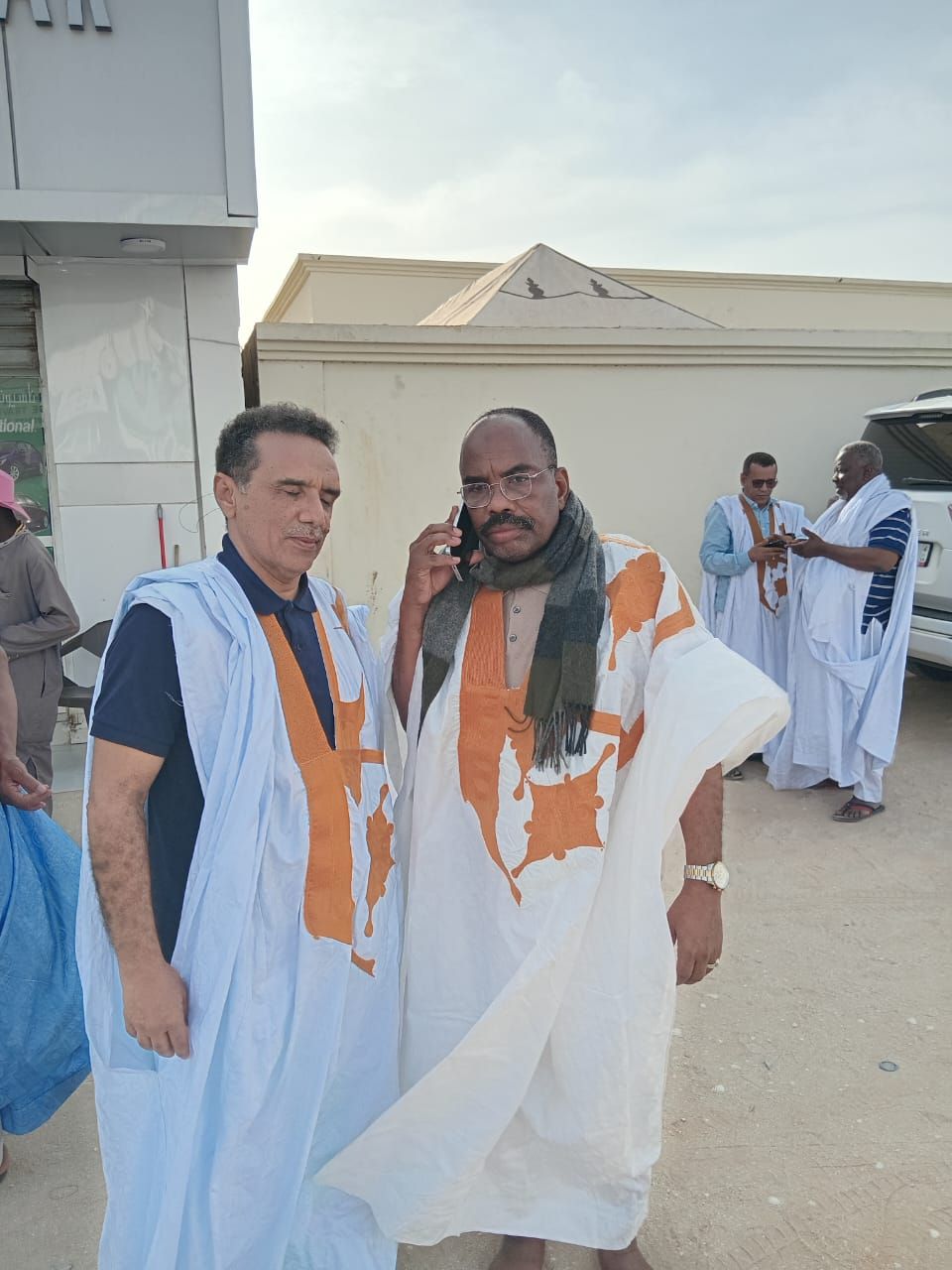 ولد يوسف خلال اتصاله بولد الطايع